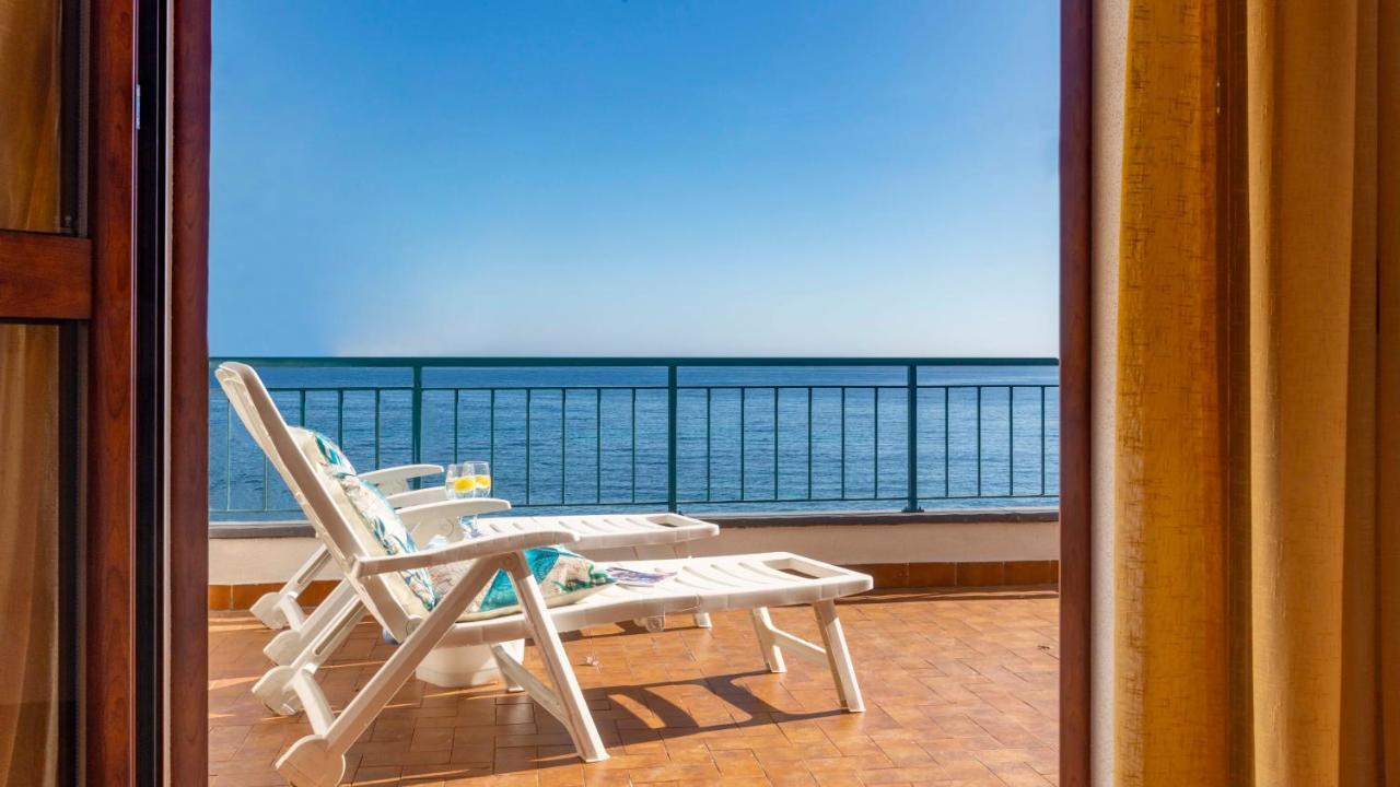 Welcomely - Terrace By The Sea - Cala Gonone Apartment Dorgali Ngoại thất bức ảnh